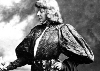 What do you think is the dominant quality of Hamlet’s character? Discuss with suitable examples.
