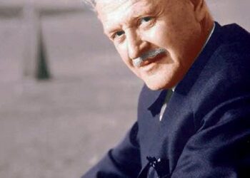 On Living Poem Summary Line by Line 