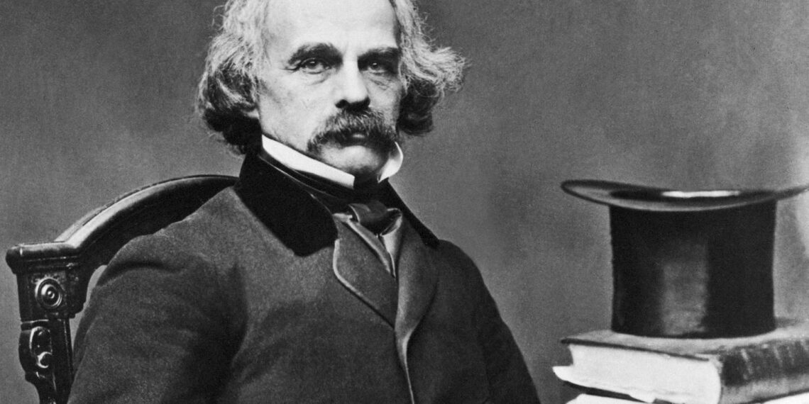 What is Nathaniel Hawthorne best known for? Biography, Books, Short Stories
