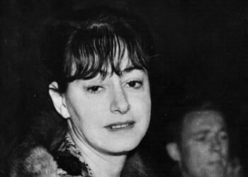 TOP 10 Best Dorothy Parker Poems in English Literature