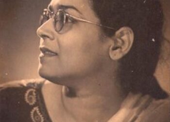 Tiny's Granny by Ismat Chughtai Summary