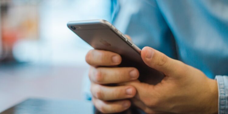 10+ Mobile-Based Part-Time Jobs For Students In 2025